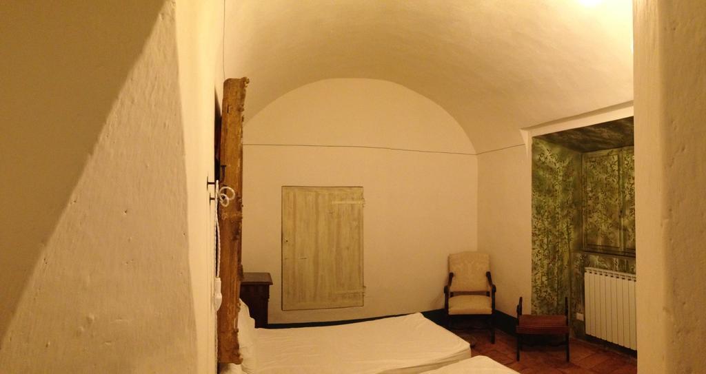 Castello Sannazzaro B&B Giarole Dış mekan fotoğraf